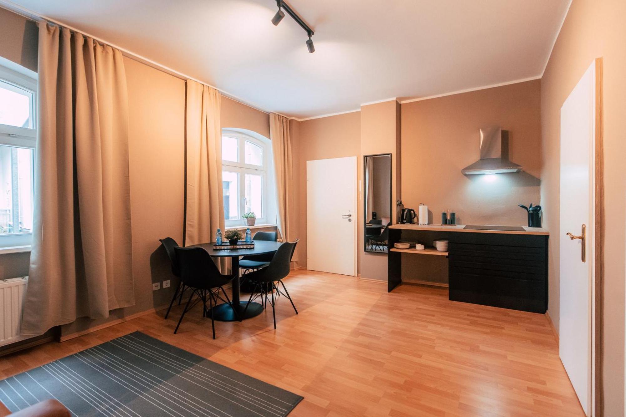 Luga Homes - Chausseehaus Leipzig Bagian luar foto