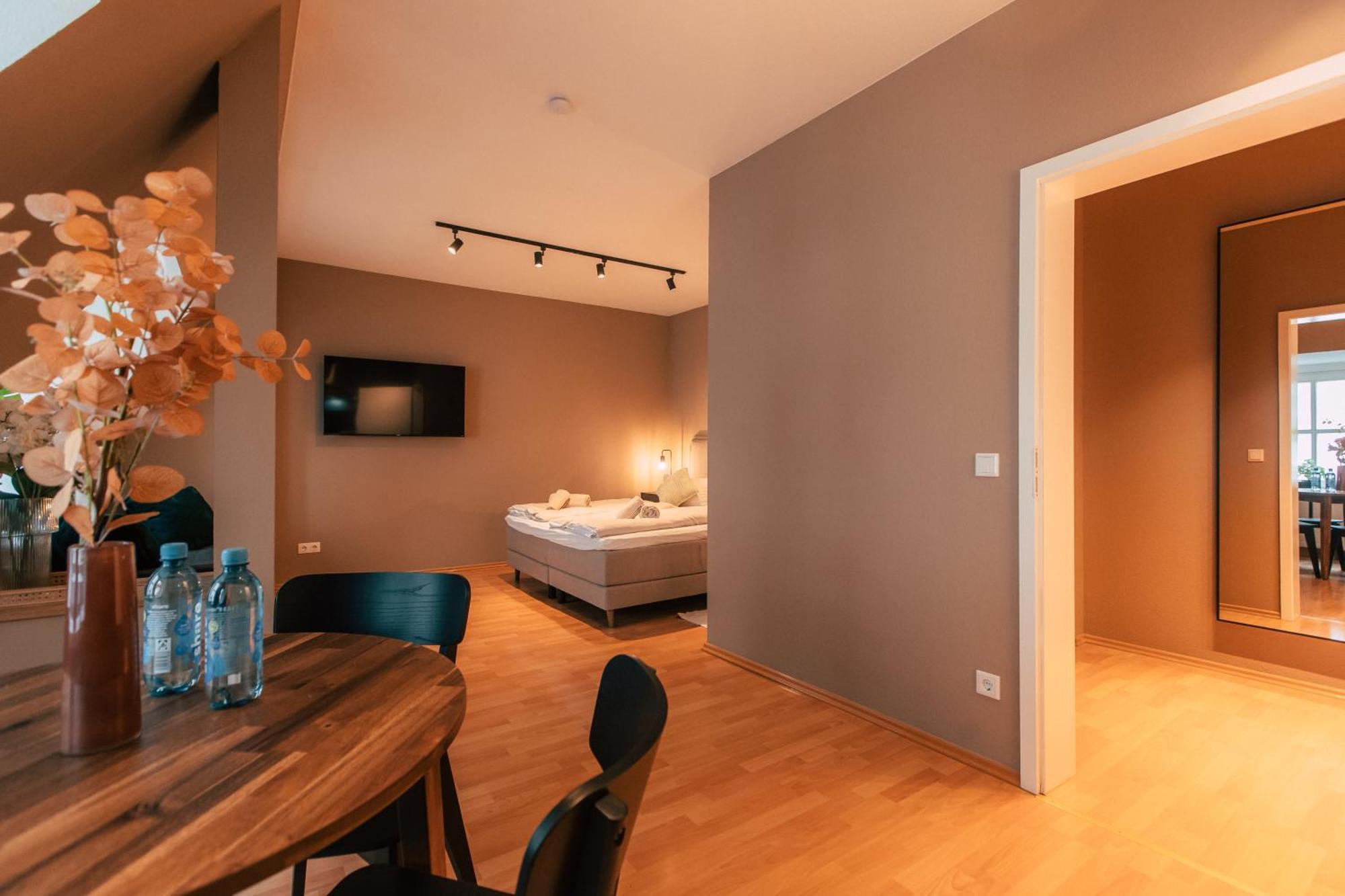 Luga Homes - Chausseehaus Leipzig Ruang foto